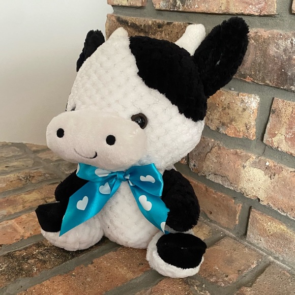 Adorable Crochet Cow Plush 💙 - Picture 2 of 2